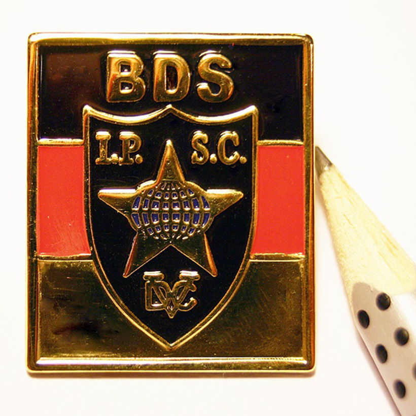 Original IPSC Pin Anstecknadel DVC Sportschiessen Metall 
